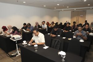 Pelatihan Jurnalisme Transisi Energi bertema “Jurnalisme Energi: Pendalaman Isu dan Penguatan Hasil Liputan di Media Sosial”, yang diselenggaran AJI Kota Palembang di di Fave Hotel Palembang, Kamis (31/7).