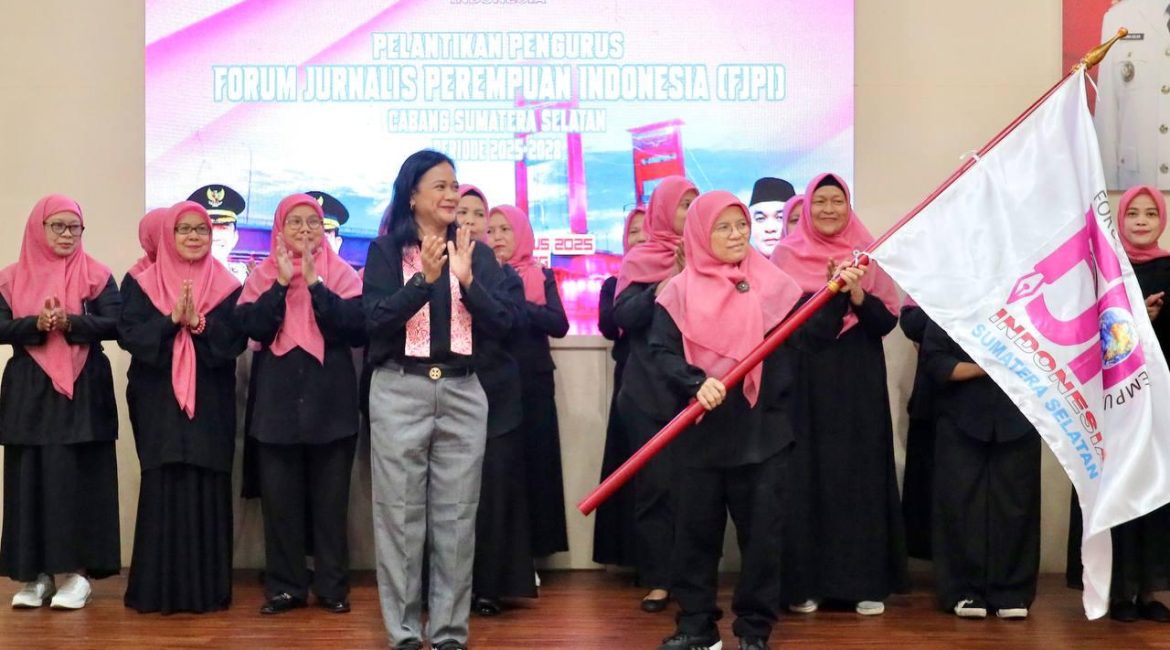 Pelantikan kepengurusan Forum Jurnalis Perempuan Indonesia (FJPI) Sumatera Selatan periode 2025–2028